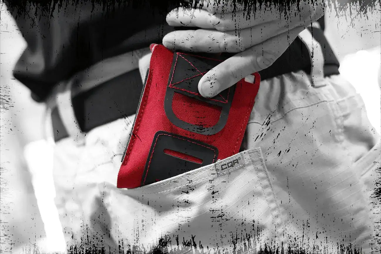Wallet Trauma Kit – Slim EDC Pocket IFAK for Bleeding Control - MED - TAC International